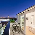 아파트 Terrace&shower River View. 리스본