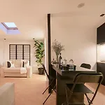 아파트 Terrace&shower River View. 리스본