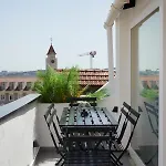 Terrace&shower River View. Lisbona