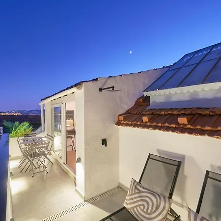 Terrace&shower River View. Апартаменты *