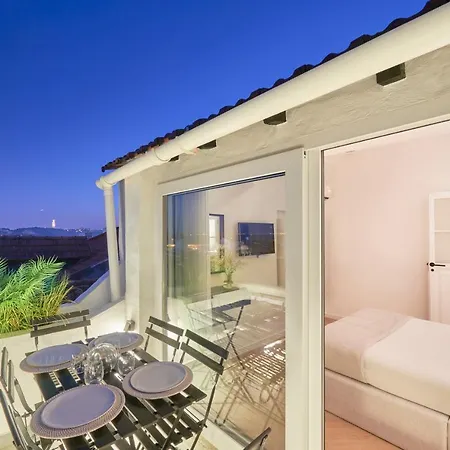 Appartamento Terrace&shower River View. Lisbona